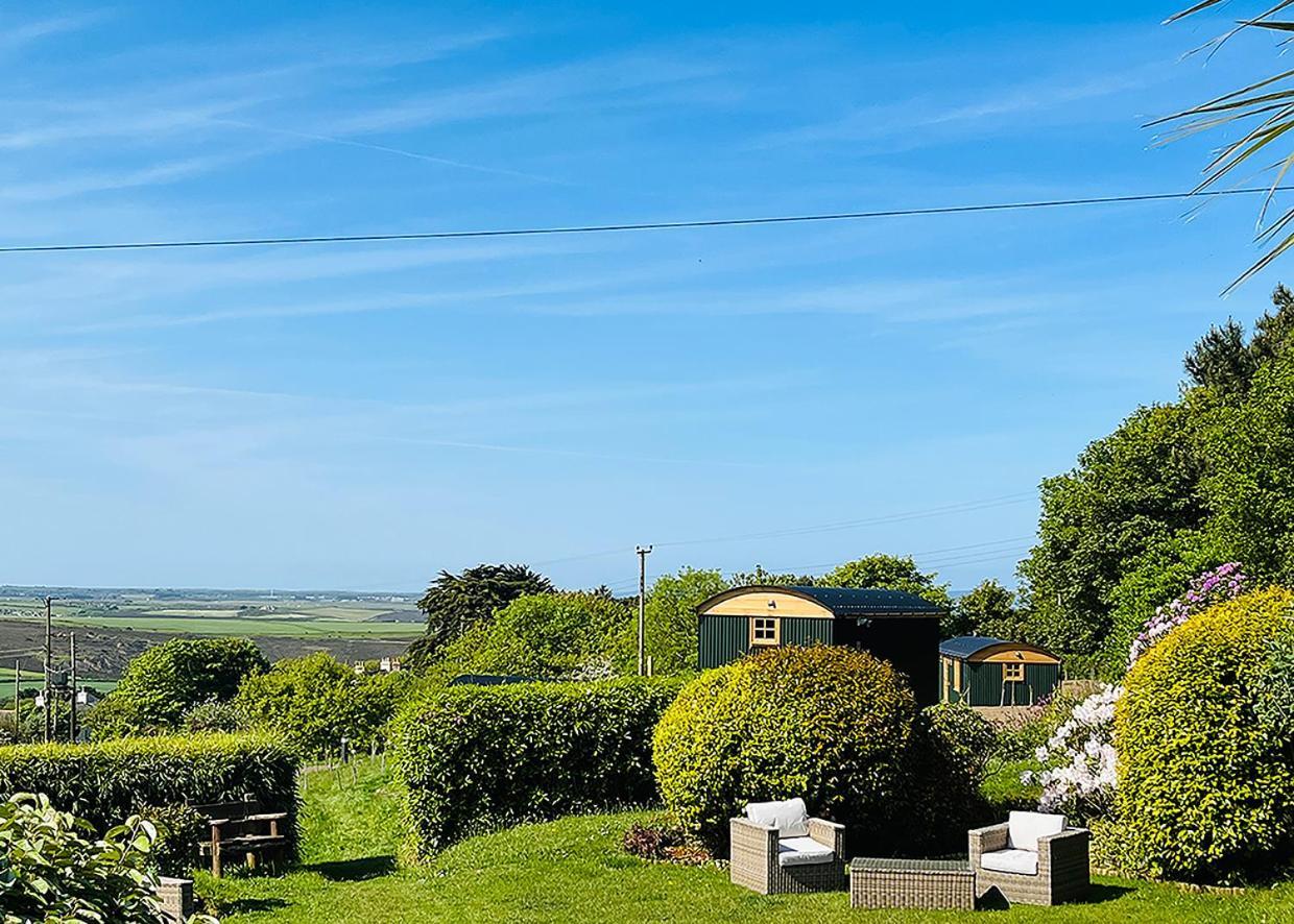 Beacon Country House Hotel & Luxury Shepherd Huts セント・アグネス エクステリア 写真